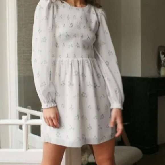 Aritzia Wilfred Casey Dress - Size Medium - Picture 5 of 5